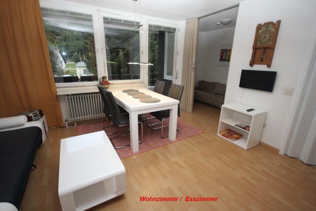 Ferienwohnung Schwarz ทอดท์โมส ภายนอก รูปภาพ