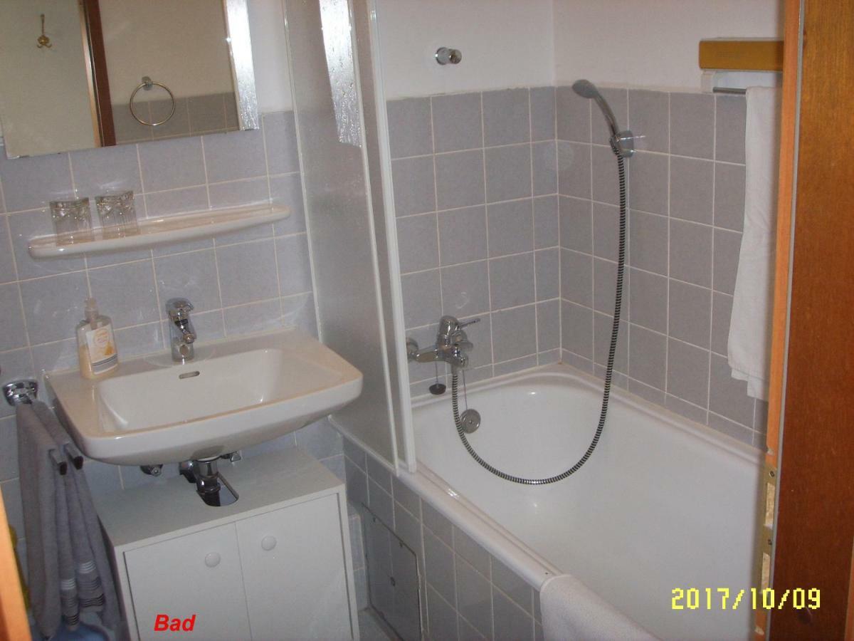 Ferienwohnung Schwarz ทอดท์โมส ภายนอก รูปภาพ